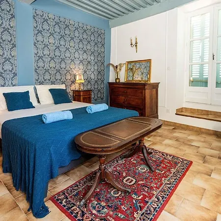 Le Chateau D 'aigueze Vakantiehuis