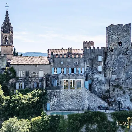 Le Chateau D 'aigueze Aigueze