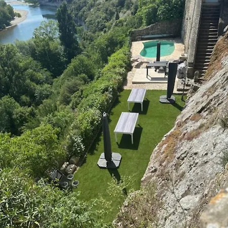 Le Chateau D 'aigueze Vakantiehuis Aigueze