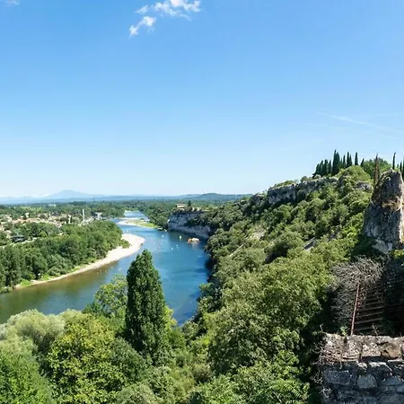Le Chateau D 'aigueze Vakantiehuis *